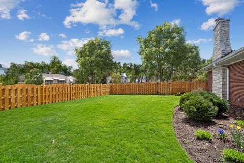 Tiny photo for 7050 N McAlpin Avenue, Chicago, IL 60646 (MLS # 12639838)