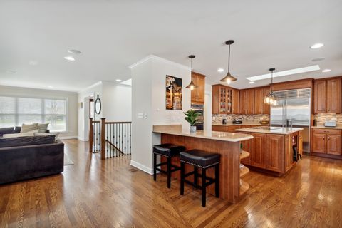 Tiny photo for 7050 N McAlpin Avenue, Chicago, IL 60646 (MLS # 12639838)