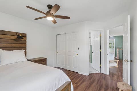 Tiny photo for 4804 Turnberry Drive, Hoffman Estates, IL 60010 (MLS # 12723904)
