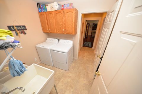 Tiny photo for 14687 N Lost Lake Lane, Mt Vernon, IL 62864 (MLS # 12612019)