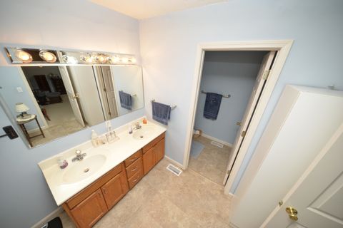 Tiny photo for 14687 N Lost Lake Lane, Mt Vernon, IL 62864 (MLS # 12612019)