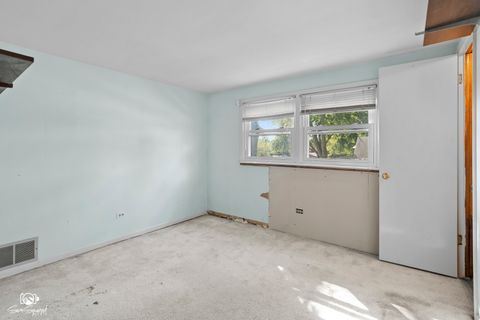 Tiny photo for 11537 S Kedvale Avenue, Alsip, IL 60803 (MLS # 12477174)