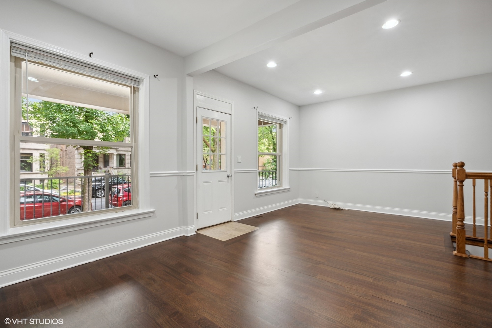 1307 W Newport Avenue 1