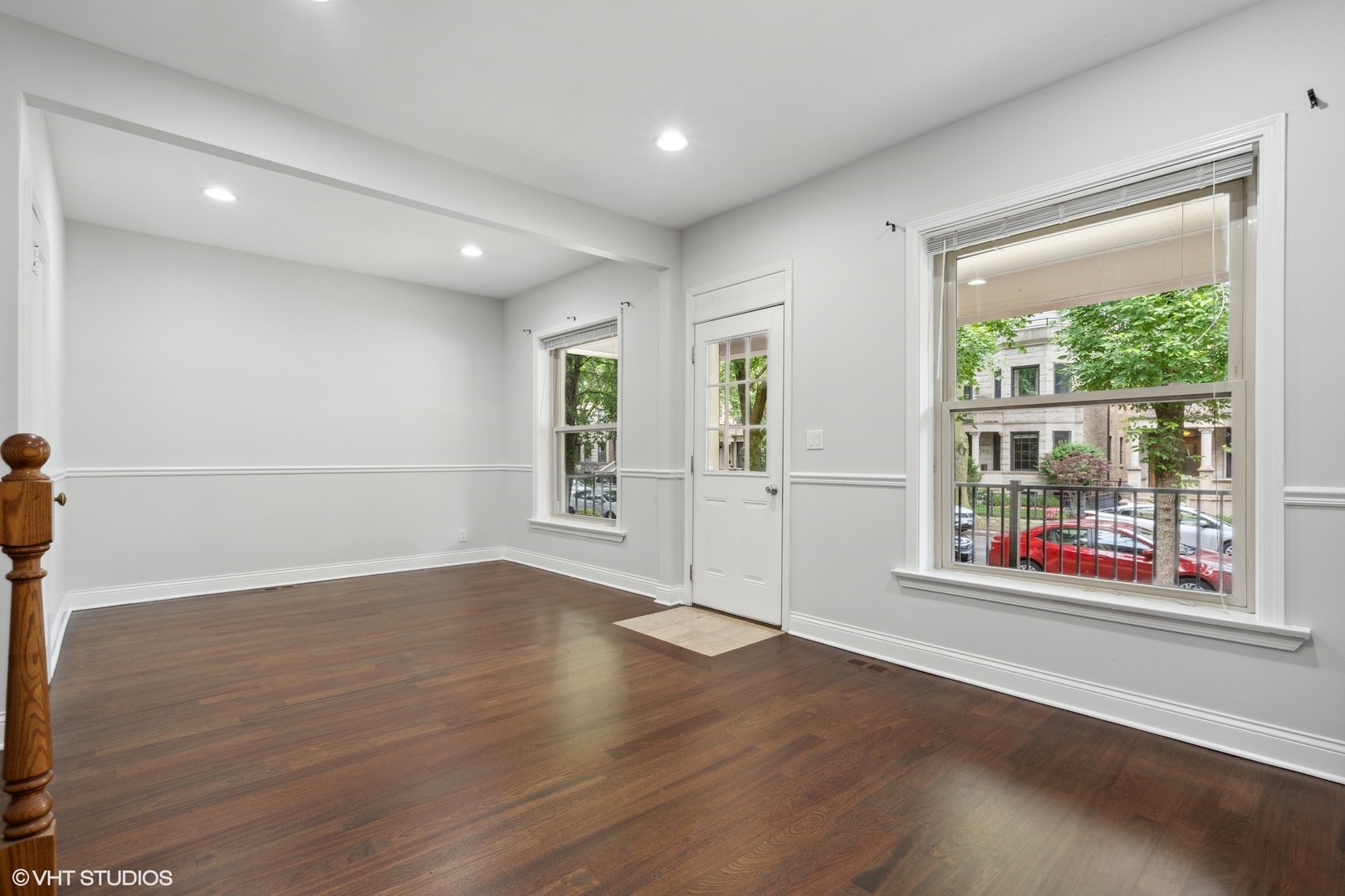 1307 W Newport Avenue 1