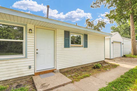 Tiny photo for 1408 Hedge Road, Champaign, IL 61821 (MLS # 12704626)
