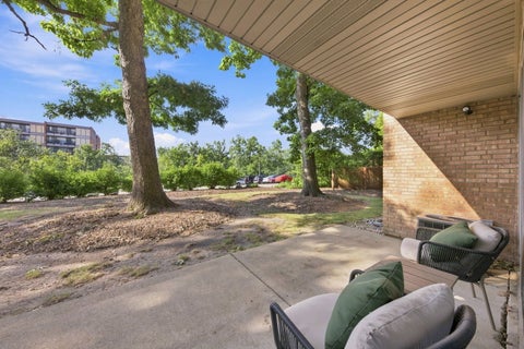 Tiny photo for 5950 Oakwood Drive #1C, Lisle, IL 60532 (MLS # 12750707)