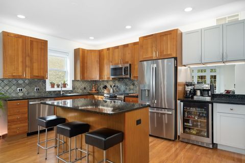 Tiny photo for 4826 N Winthrop Avenue #2S, Chicago, IL 60640 (MLS # 12471503)