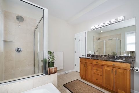 Tiny photo for 4826 N Winthrop Avenue #2S, Chicago, IL 60640 (MLS # 12471503)