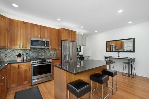 Tiny photo for 4826 N Winthrop Avenue #2S, Chicago, IL 60640 (MLS # 12471503)