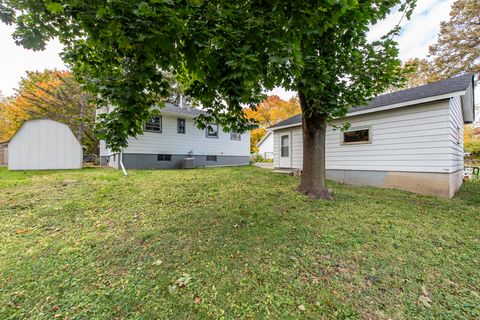 Tiny photo for 1913 Chippewa Road, Waukegan, IL 60087 (MLS # 12508810)