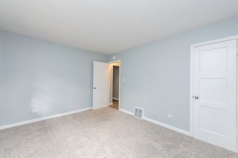 Tiny photo for 1913 Chippewa Road, Waukegan, IL 60087 (MLS # 12508810)