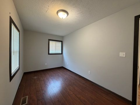 Tiny photo for 414 S Glenn Drive, Urbana, IL 61802 (MLS # 12619985)