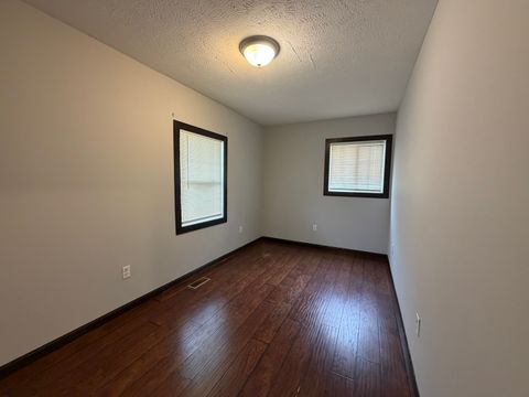 Tiny photo for 414 S Glenn Drive, Urbana, IL 61802 (MLS # 12619985)