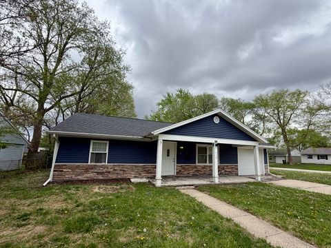 Tiny photo for 414 S Glenn Drive, Urbana, IL 61802 (MLS # 12619985)