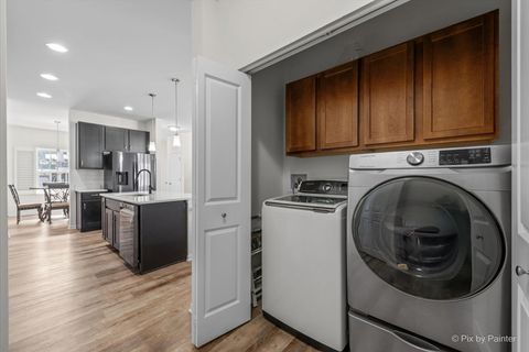 Tiny photo for 3770 Westbury Court, Elgin, IL 60124 (MLS # 12573498)