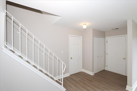Tiny photo for 4990 Lichfield Drive, Hoffman Estates, IL 60010 (MLS # 12354215)