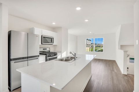 Tiny photo for 887 Briar Glen Court, Hampshire, IL 60140 (MLS # 12492577)
