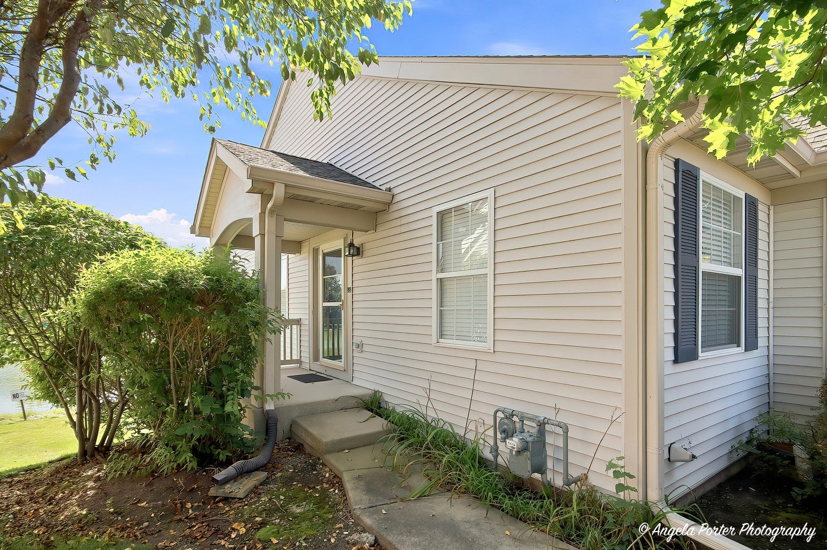 1229 E OAKWOOD Drive 7-1