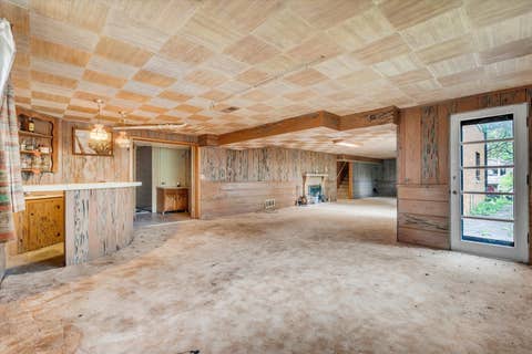 Tiny photo for 1070 20th Avenue, East Moline, IL 61244 (MLS # 12630529)