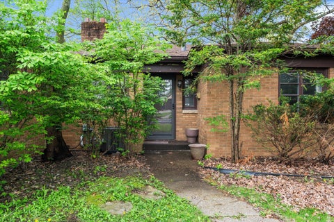 Tiny photo for 1070 20th Avenue, East Moline, IL 61244 (MLS # 12630529)