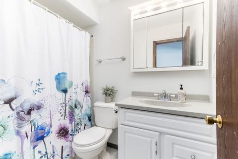 Tiny photo for 124 Wedgewood Way, Bolingbrook, IL 60440 (MLS # 12474816)