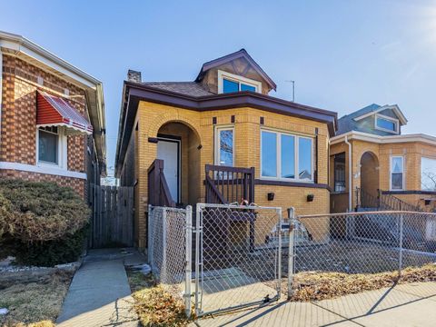 Photo of 5519 S Seeley Avenue, Chicago, IL 60636 (MLS # 12576586)