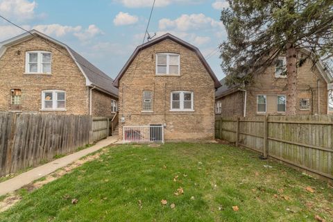 Tiny photo for 9154 S May Street, Chicago, IL 60620 (MLS # 12504829)