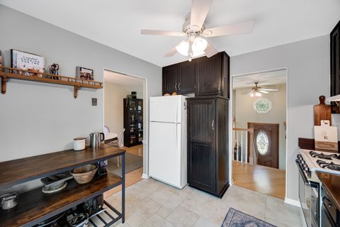 Tiny photo for 112 S ORCHARD Drive, Bolingbrook, IL 60440 (MLS # 12467804)