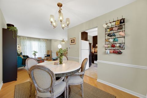 Tiny photo for 112 S ORCHARD Drive, Bolingbrook, IL 60440 (MLS # 12467804)