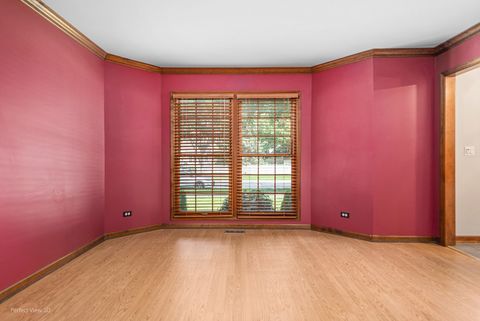 Tiny photo for 1517 London Court, Naperville, IL 60563 (MLS # 12273604)