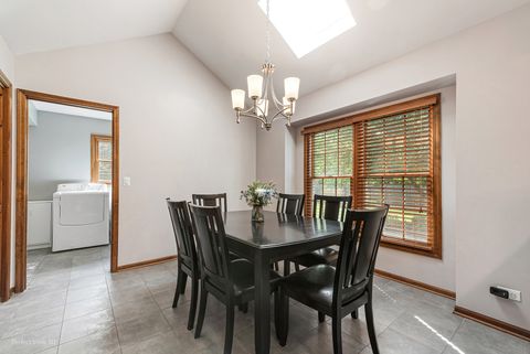 Tiny photo for 1517 London Court, Naperville, IL 60563 (MLS # 12273604)