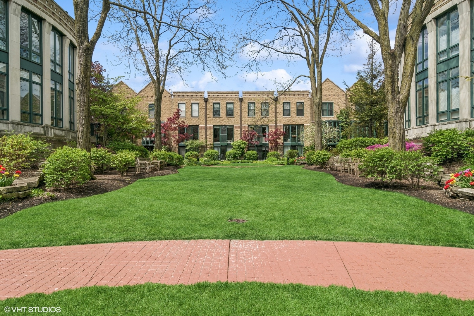 1606 N Mohawk Street B