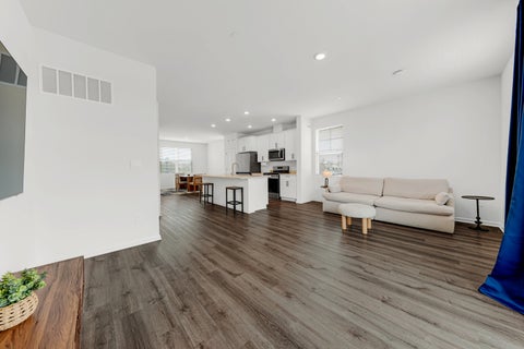 Tiny photo for 2101 Yellowstone Boulevard, Mundelein, IL 60060 (MLS # 12724336)