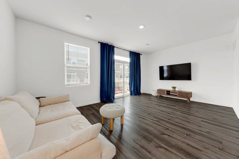 Tiny photo for 2101 Yellowstone Boulevard, Mundelein, IL 60060 (MLS # 12724336)