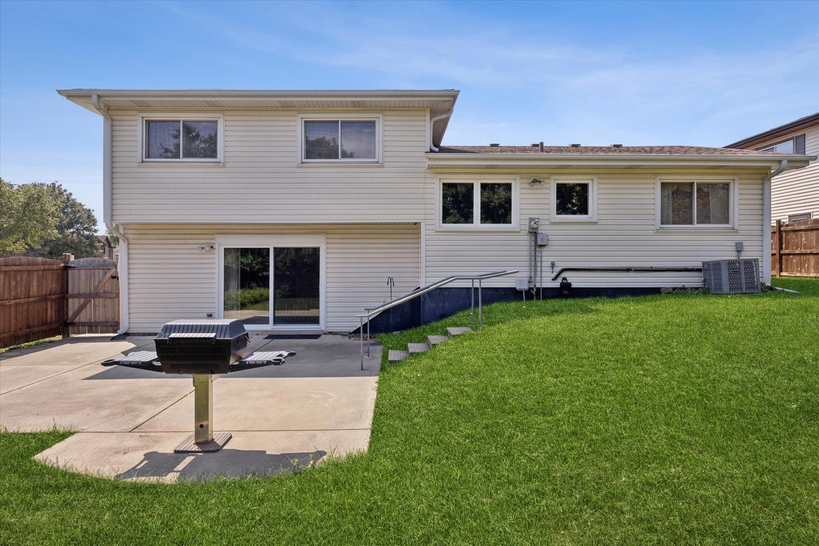 1423 Colony Court