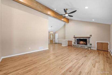 Tiny photo for 4509 Dean Street, Woodstock, IL 60098 (MLS # 12569522)