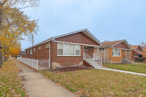 Tiny photo for 300 E 107th Street, Chicago, IL 60628 (MLS # 12543468)