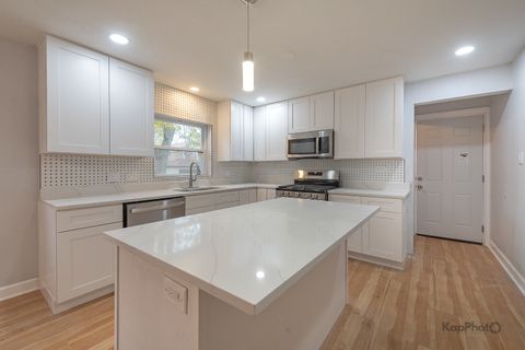 Tiny photo for 300 E 107th Street, Chicago, IL 60628 (MLS # 12543468)
