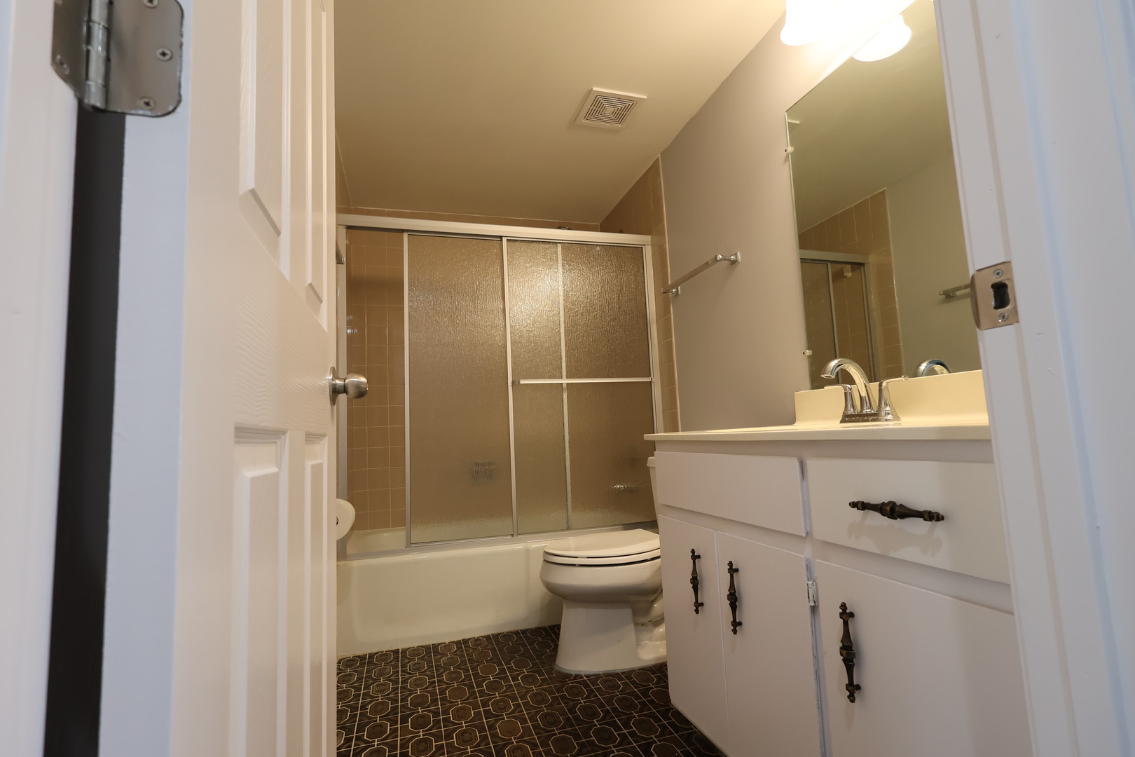 15103 Quail Hollow Drive 604