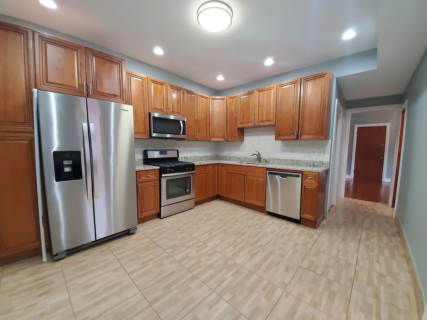 2242 N Western Avenue 1R