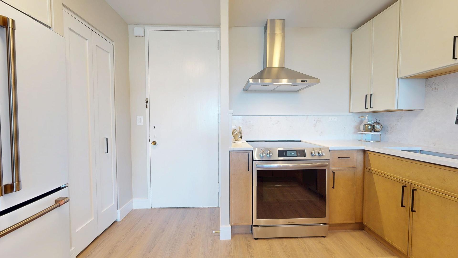 720 W Gordon Terrace 6J