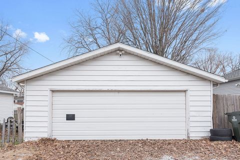 Tiny photo for 252 S Oak Street, Manteno, IL 60950 (MLS # 12539687)