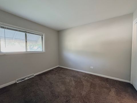 Tiny photo for 154 S Pamela Drive, Chicago Heights, IL 60411 (MLS # 12470542)