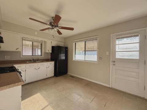 Tiny photo for 154 S Pamela Drive, Chicago Heights, IL 60411 (MLS # 12470542)