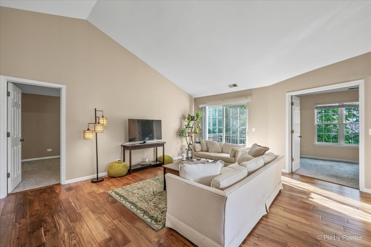 382 Crystal Ridge Drive 382