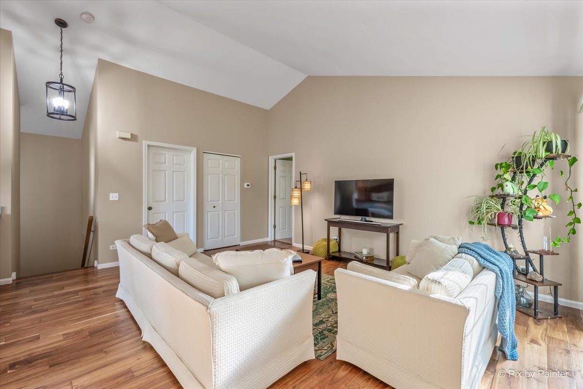 382 Crystal Ridge Drive 382