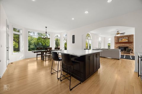 Tiny photo for St. Charles, IL 60175 (MLS # 12573514)