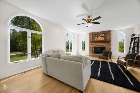Tiny photo for St. Charles, IL 60175 (MLS # 12573514)