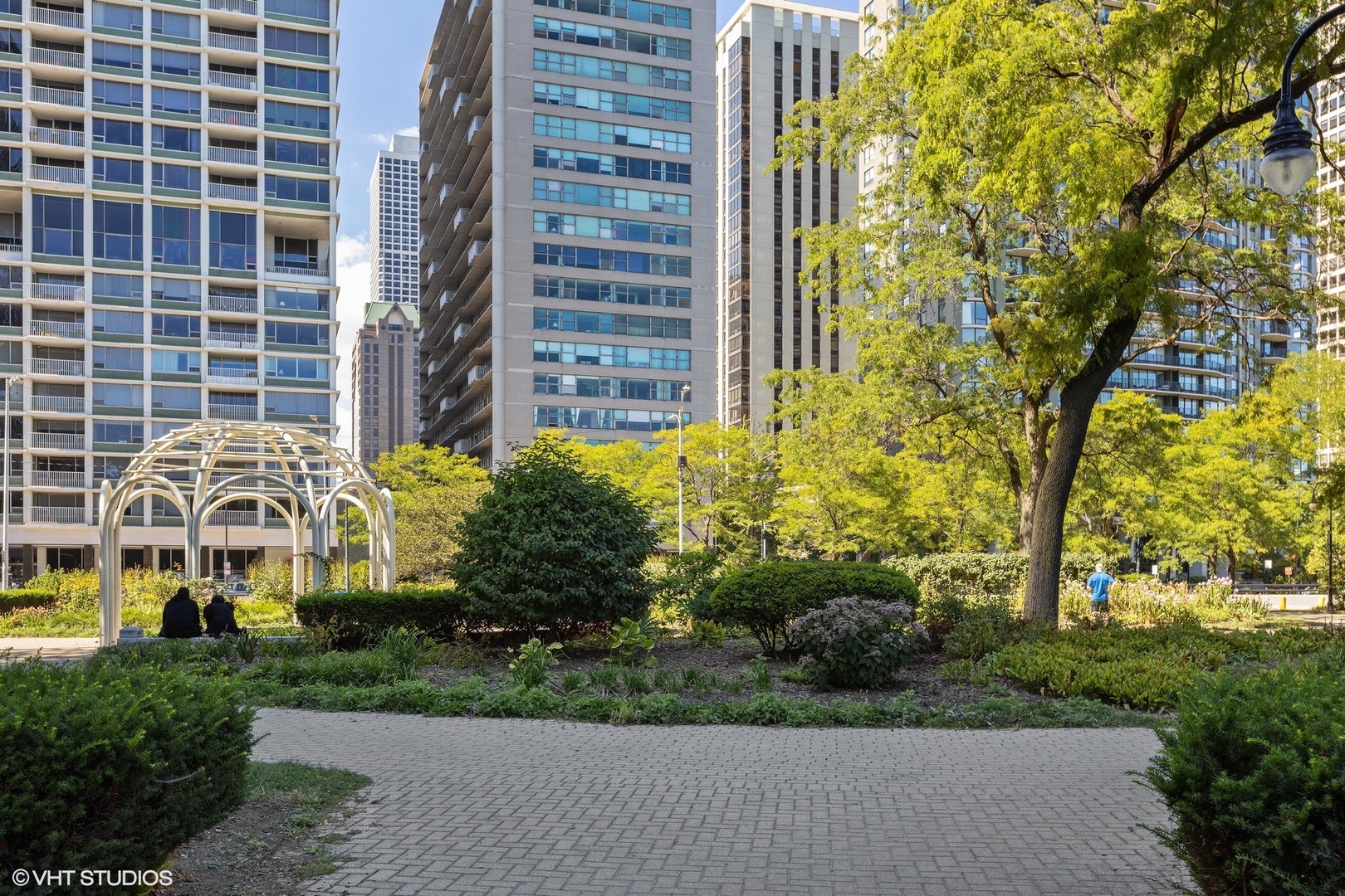 179 E LAKE SHORE Drive 603