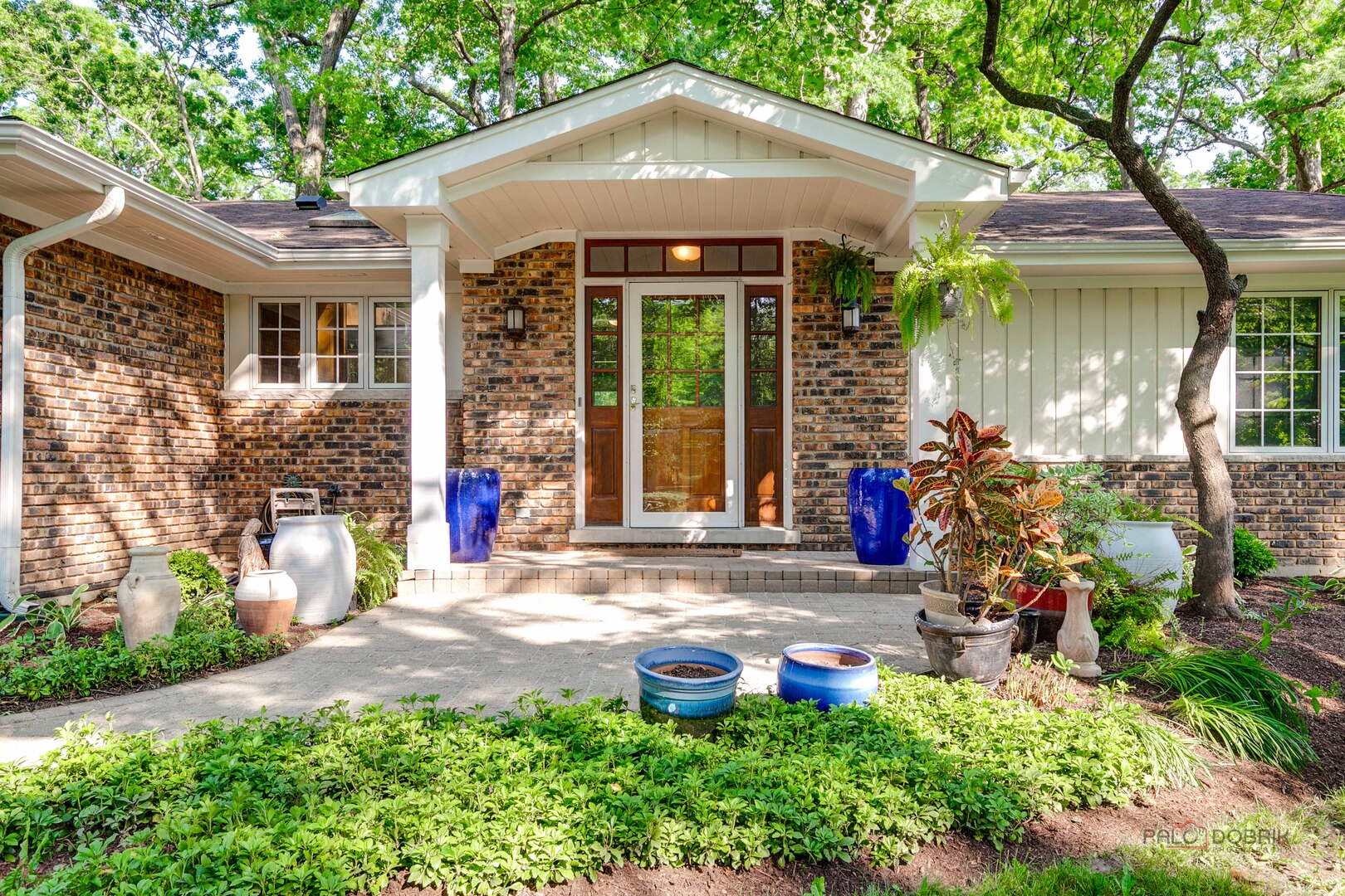 13 Elsinoor Drive